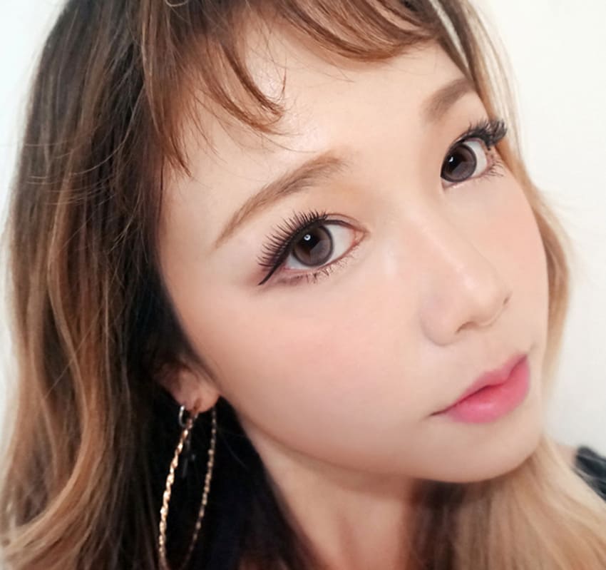 astigmatism colored contacts, glassy choco toric, transparent natural waterlight dewy Korean SNS popular trend colored contacts, Queencontacts